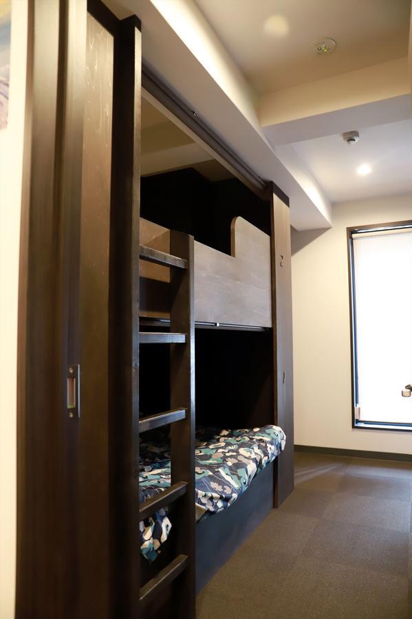 Hostel Taichi House Осака Екстериор снимка