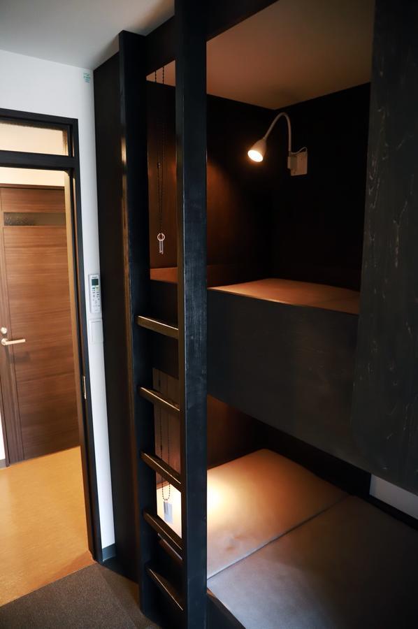 Hostel Taichi House Осака Екстериор снимка